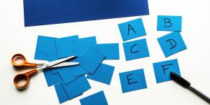 Cartonașe educative amestecate – pentru micii învățăcei