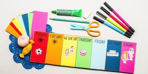 Număr zilele până când mama și tata se întorc acasă